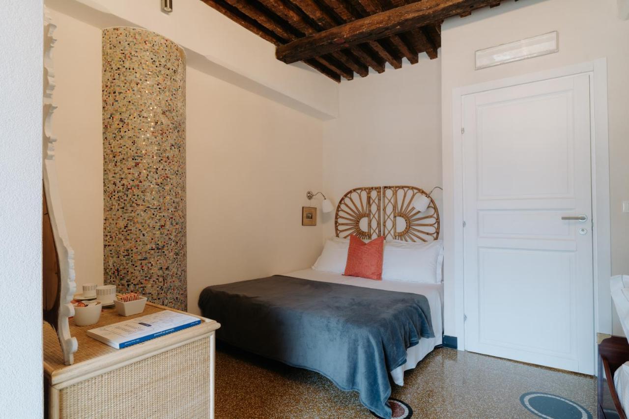 Le Stanze Del Piccadilly Hostel Γένοβα Εξωτερικό φωτογραφία