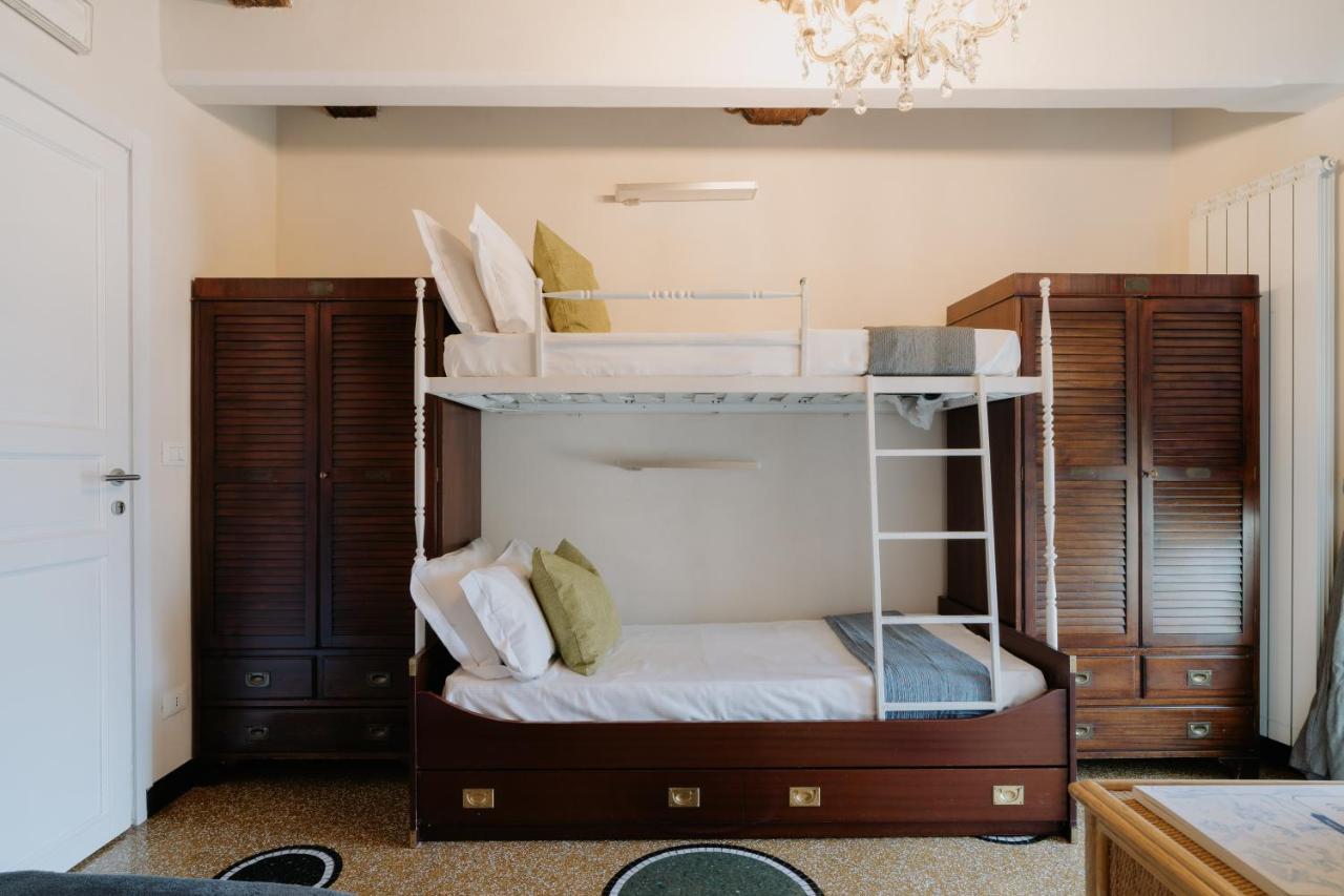 Le Stanze Del Piccadilly Hostel Γένοβα Εξωτερικό φωτογραφία