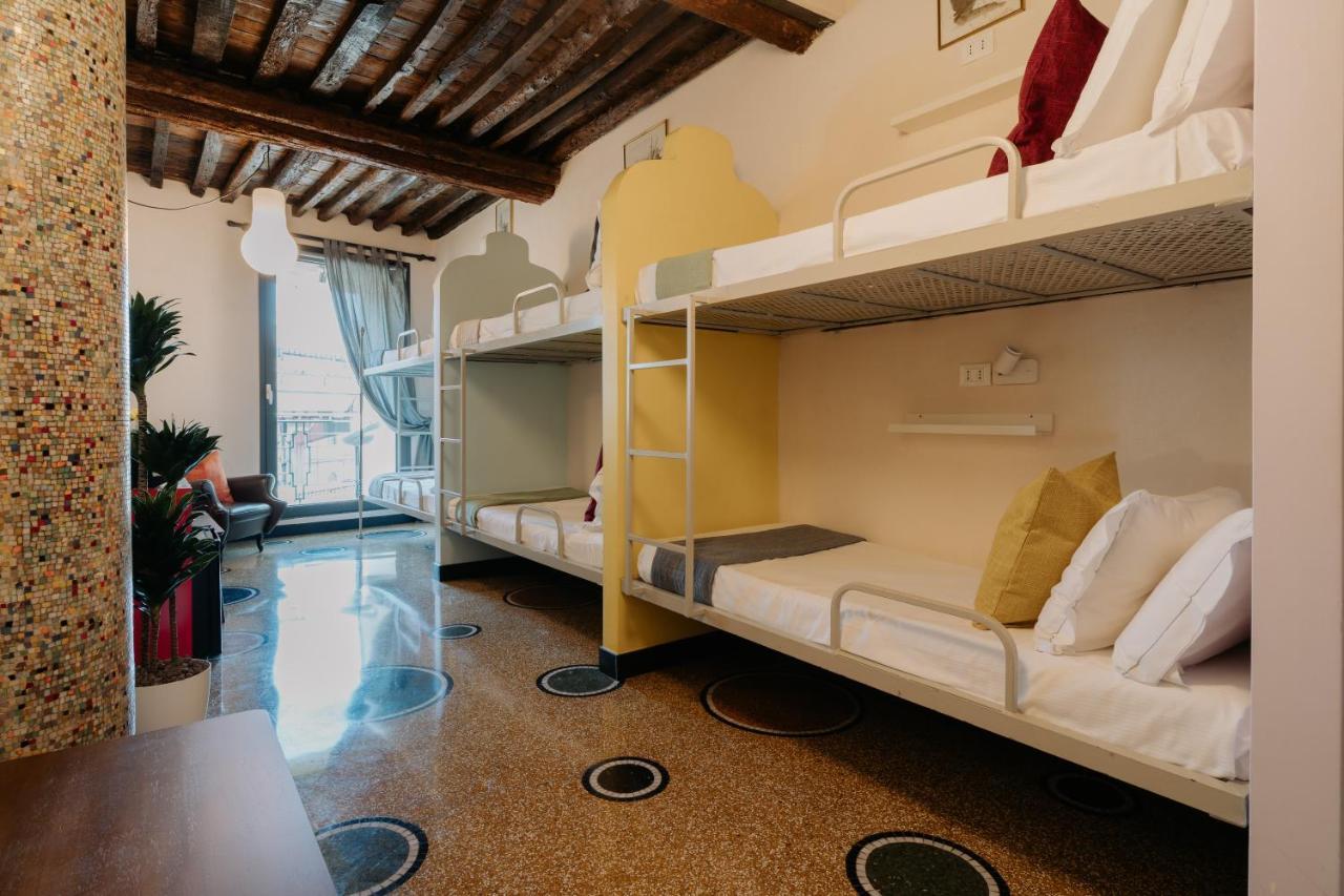 Le Stanze Del Piccadilly Hostel Γένοβα Εξωτερικό φωτογραφία
