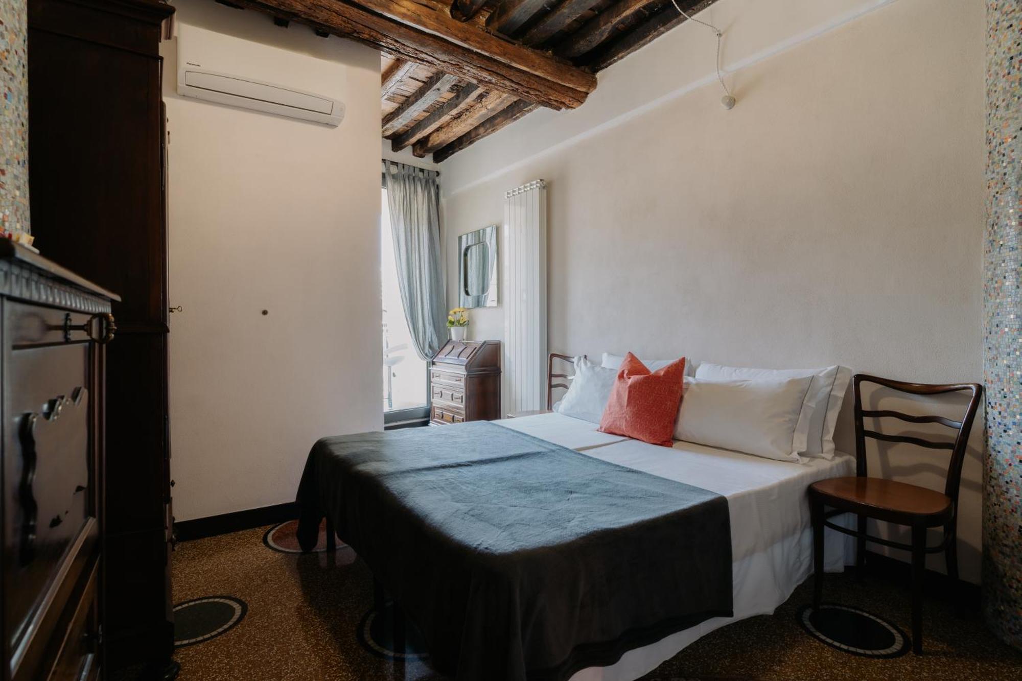 Le Stanze Del Piccadilly Hostel Γένοβα Εξωτερικό φωτογραφία